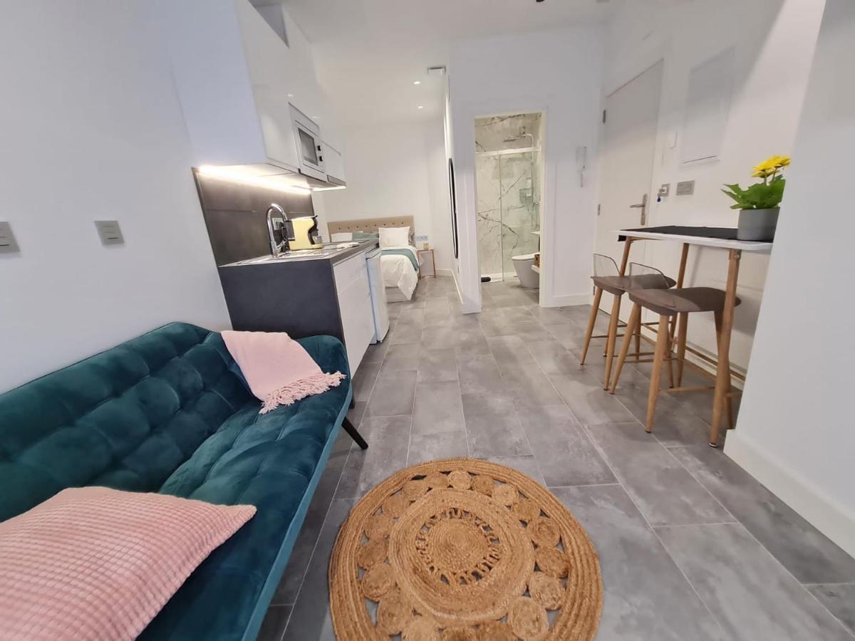 Loftinmalaga Lejlighedshotel Eksteriør billede