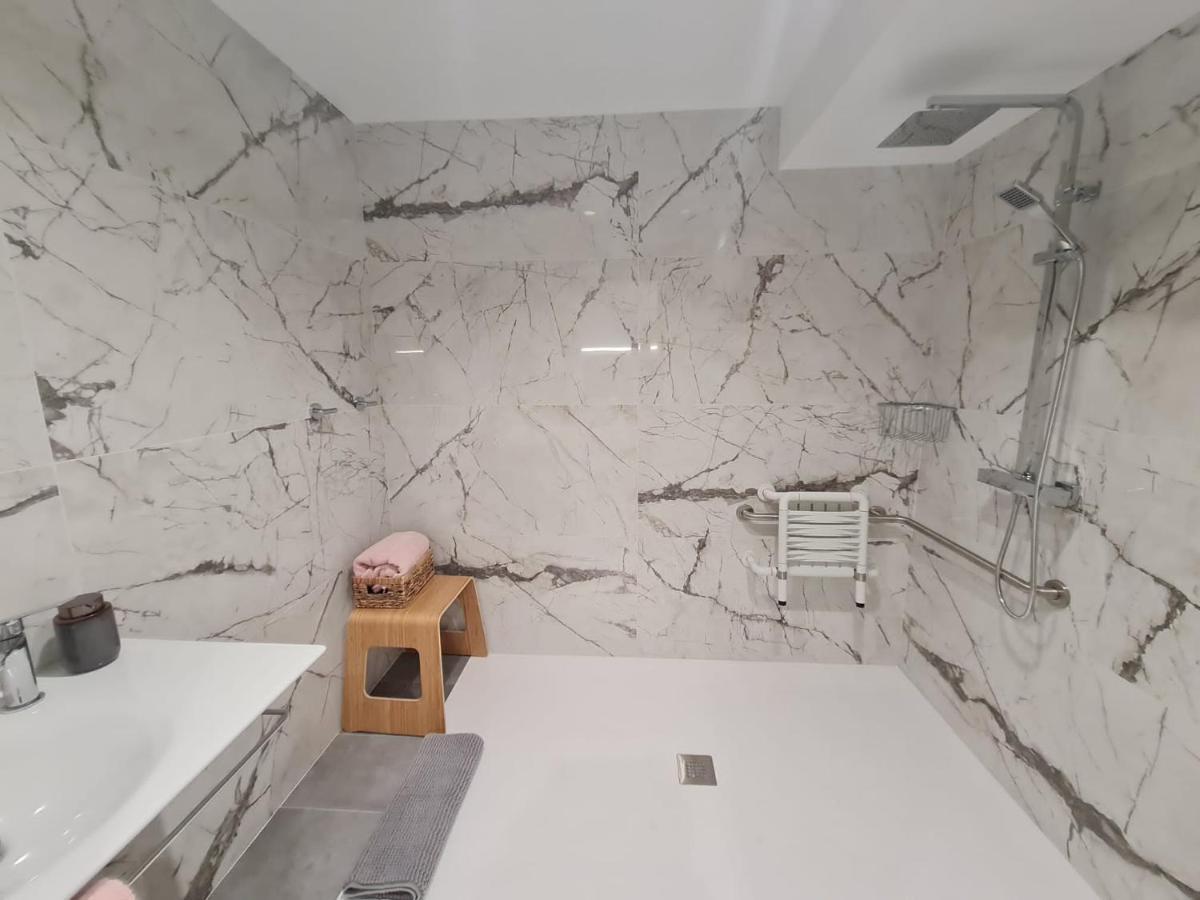 Loftinmalaga Lejlighedshotel Eksteriør billede