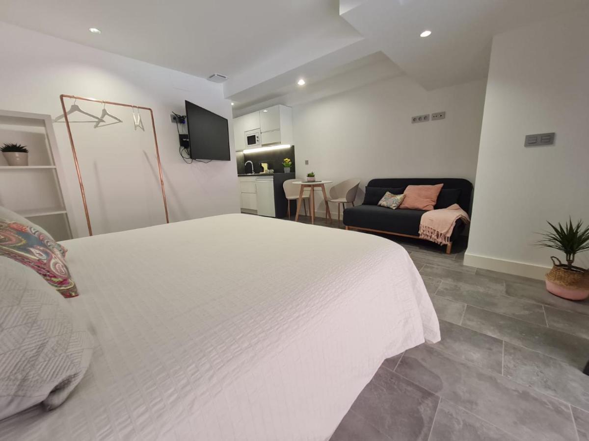 Loftinmalaga Lejlighedshotel Eksteriør billede